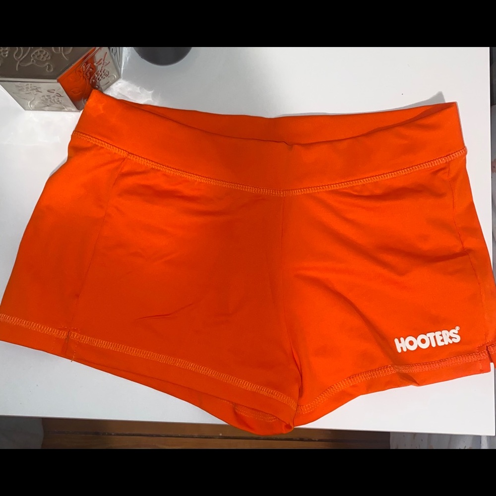 INFAMOUS HOOTERS GIRL SHORTS